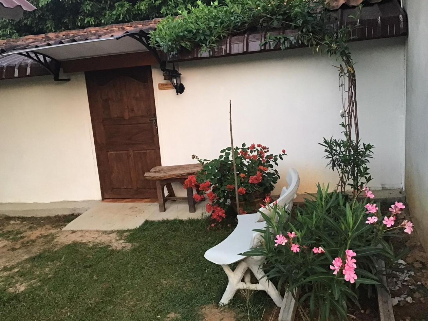 Serenity1 Homestay Chiang Dao Eksteriør billede